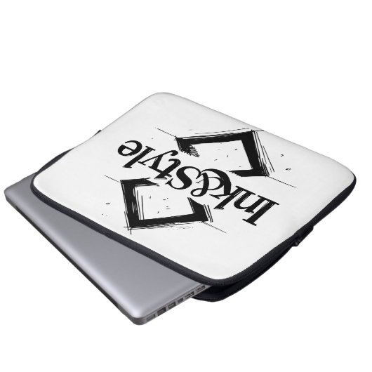 Ink&Style Laptopschutzhülle (Vorne Knopf)