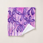 Inked Lilies Pink Sky Badhandtuch Set (Waschlappen)