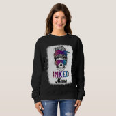 Inked Mama Bleached Leopard Messy Bun Skull Mom Sweatshirt (Vorne ganz)