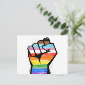 Inklusiver Progress Pride Faust Postkarte (Stehend Vorderseite)