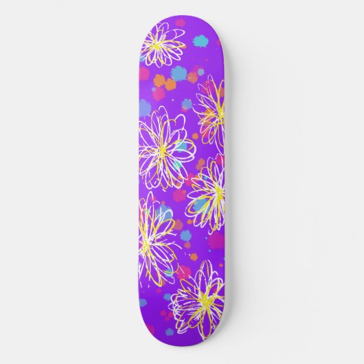Inky Floral Design and Paint Spritzers - lila Skateboard (Vorderseite)