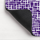 Inky Lines - White on Deep Lila Mousepad (Ecke)