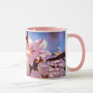 Innen ein Sakura Tree Tasse