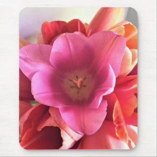 Innen einer rosa Tulip Mousepad