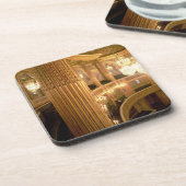 Innenansicht des Opernhauses, das in Richtung t Untersetzer (Linke Seite)