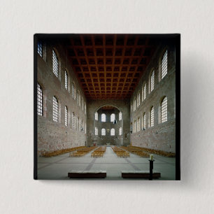 Innenraum der Basilika, frühe ANZEIGE des 4. Button