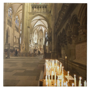 Innenraum des St. Petersdoms in Regensburg Fliese