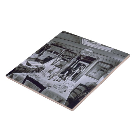 Innenraum eines Nil-Bootes (b&w Foto) Fliese (Seite)