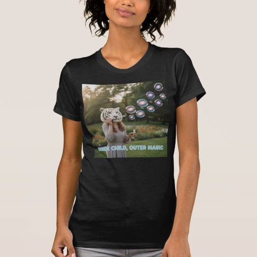 Inner Child, Outer Magic -Tiger Play T-Shirt (Vorderseite)