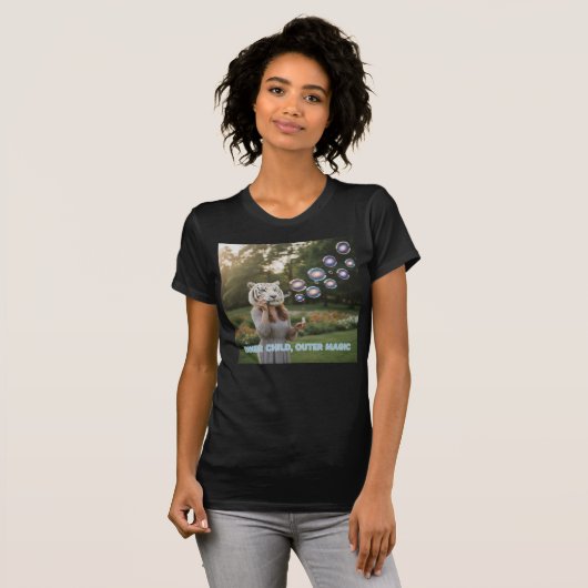 Inner Child, Outer Magic -Tiger Play T-Shirt (Vorne ganz)