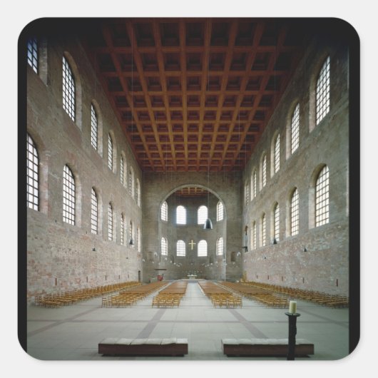 Innere der Basilika, Anfang 4. Jh. Quadratischer Aufkleber (Vorderseite)