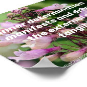 Innere Entschlossenheit/Lila Blüten. Poster (Ecke)