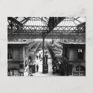 Inneres des Bahnhofs Charing Cross, London Postkarte