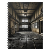 Innerhalb einer Station, die verlassen wurde Notizblock (Vorderseite)