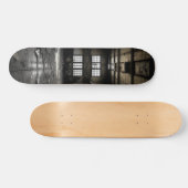 Innerhalb einer Station, die verlassen wurde Skateboard (Horizontal)