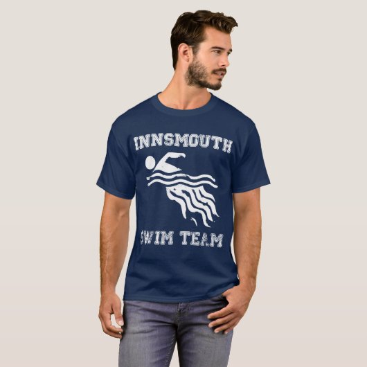 Innsmouth Schwimmteamt-stück - Dunkelheit T-Shirt (Vorne ganz)