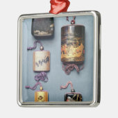 Inro- und Tabakbeutel Silbernes Ornament (Links)