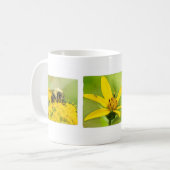 Insekten und Wildblumen Kaffeebecher Kaffeetasse (Vorderseite Links)
