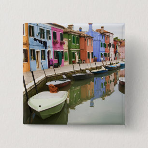 Insel Burano, Burano, Italien. Farbige 4 Button