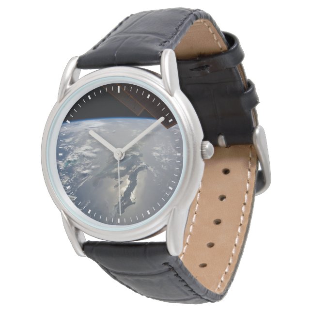 Insel Hispaniola mit Sunglin Armbanduhr (Schrägansicht)