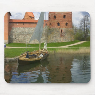Insel Schloss am Galvesee, Trakai, Litauen Mousepad