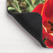 Inside Red Tulips Mousepad (Ecke)