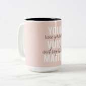 Inspiration - Motivationsangebot für Ihre Stimme Zweifarbige Tasse (Vorderseite Links)