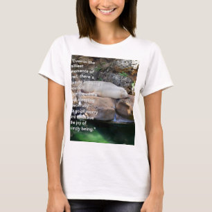 Inspiration: Schlafen der Weißen See auf Felsen, T-Shirt