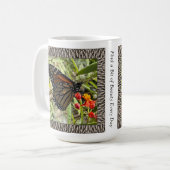 Inspirationskaffee-Tasse mit Monarch auf Milkweed Kaffeetasse (Vorderseite Links)