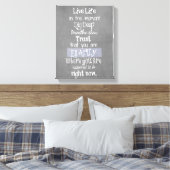Inspirationsleben im Moment des Affirmationskurses Leinwanddruck (Insitu (Schlafzimmer))