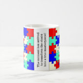 Inspirationslustige, farbenfrohe Puzzleteile Kaffeetasse (Mittel)