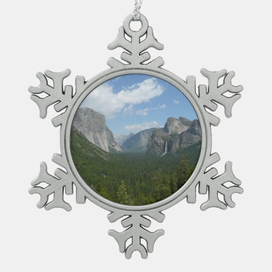 Inspirationspunkt im Yosemite-Nationalpark Schneeflocken Zinn-Ornament (Vorderseite)