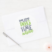 Inspirationsquelle für Wald- und Camping-Zitat Runder Aufkleber (Umschlag)