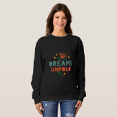 Inspirierend Künstlerin "Dreams Unfold" Sweatshirt (Vorne ganz)