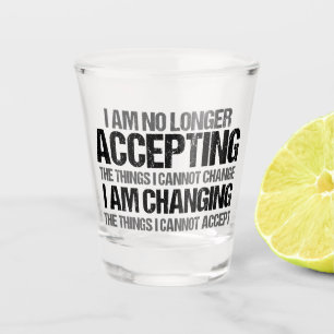 Inspirierend politischer schnapsglas
