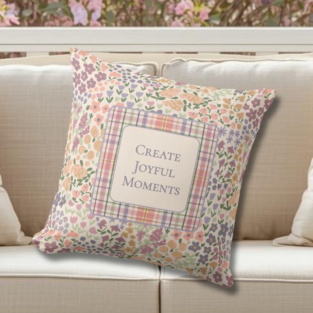 Inspirierende Patchwork-Blumen- und Karokissen Kissen (Personalized Floral Plaid Throw Pillow – Create Joyful Moments Quote –  Inspirational Home Decor)