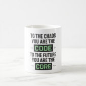 Inspirierendes Code-Zitat – Code und Kern Kaffeetasse (Mittel)
