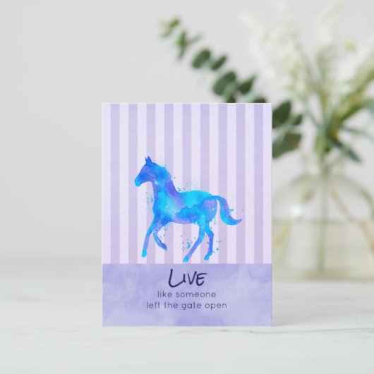 inspirierendes Zitat mit einem wilden Laufpferd Postkarte (Stehend Vorderseite)