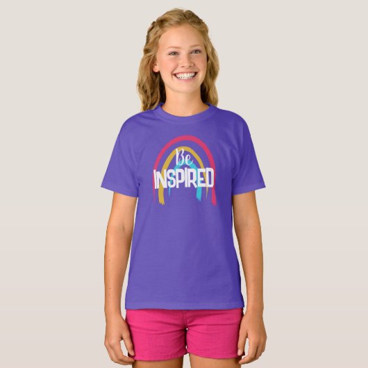 Inspiriert Regenbogenmädchen T-Shirt (Vorne ganz)