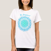 Inspiriert werden Aquamarin Blue Mandala Dream Cat T-Shirt (Vorderseite)