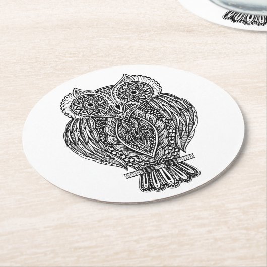 Inspirierte Hand gezeichnete verzierte Eule Runder Pappuntersetzer (Angewinkelt)