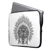 Inspirierter Wolf in mit Federn versehener Laptopschutzhülle (Vorderseite Links)