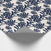 Inspiriertes blaues botanisches Blumenmuster Geschenkpapier (Ecke)