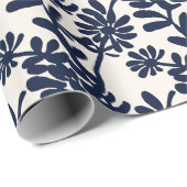Inspiriertes blaues botanisches Blumenmuster Geschenkpapier (Rolleneckpunkt)