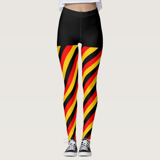 Inspiriertes Muster für Farbstreifen in Deutschlan Leggings (Vorderseite)