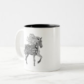 Inspiriertes schwarzes Pferd Zweifarbige Tasse (Vorderseite Links)