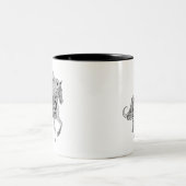 Inspiriertes schwarzes Pferd Zweifarbige Tasse (Mittel)