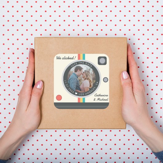 Instant Camera Couple Foto Save the Date einzigart Quadratischer Aufkleber