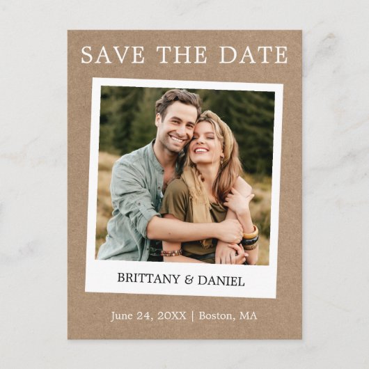 Instant Camera Style Foto Kraft Save the Date Postkarte (Vorderseite)