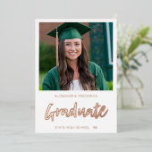 Instant Foto White 2 Graduate Ankündigung (Stehend vorne)